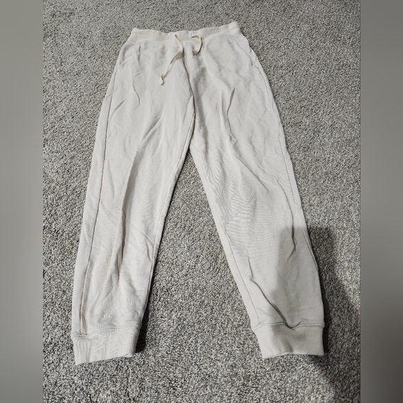 nike yoga Pants - Nike Yoga Neutral Cream Drawstring Joggers, Minor Piling SZ Small